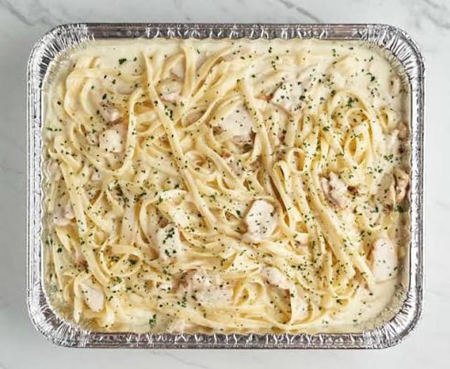 Alfredo Pasta - 1/2 Pan (8-10).
