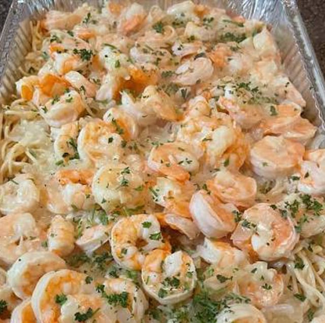 Shrimp Pasta - 1/2 Pan (8-10).