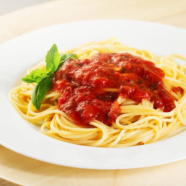 Kids Pasta w/ Marinara.