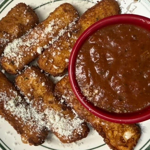 Mozzarella Marinara.