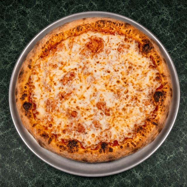 Lg Cheese Pizza.