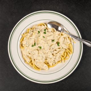 Chicken Alfredo Dinner Special 