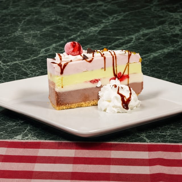 Spumoni Cake.