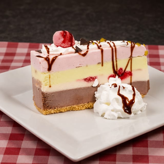 Spumoni Cake.